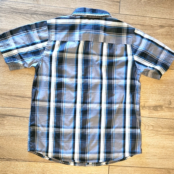 Barely Worn - WRANGLER, TONY HAWK - Short Sleeve Shirts, lot of 3, Size 10/12 - Picture 10 of 10